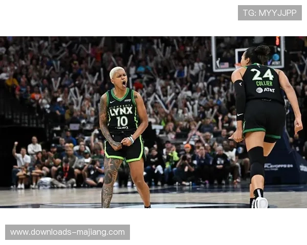 水星击败山猫，布克等太阳球员现场见证。