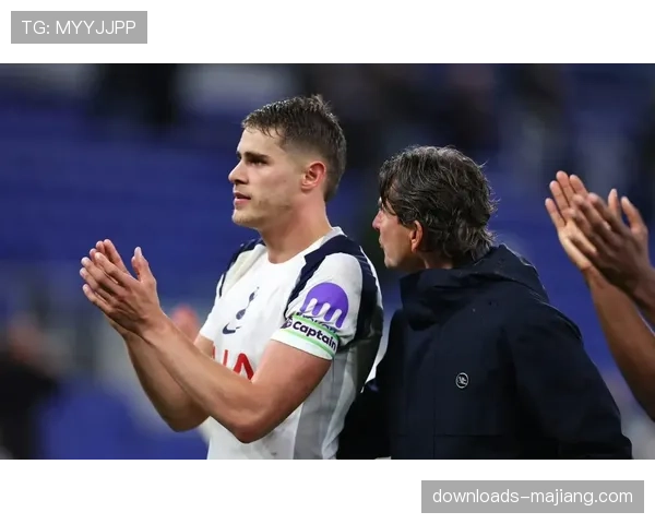 热刺1-0小胜富勒姆,范德文头球制胜